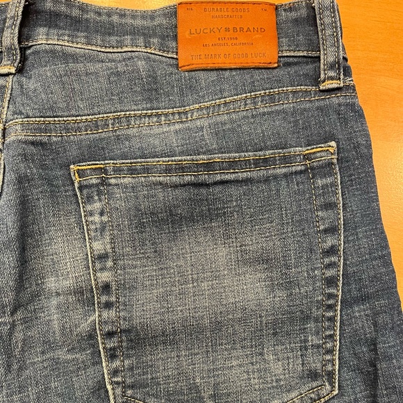 Lucky Brand “Bridgette Skinny” jeans (size 10/30) - Picture 6 of 8
